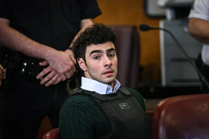 Hidden heart-shaped notes were found in Luigi Mangione's socks, prosecutors say